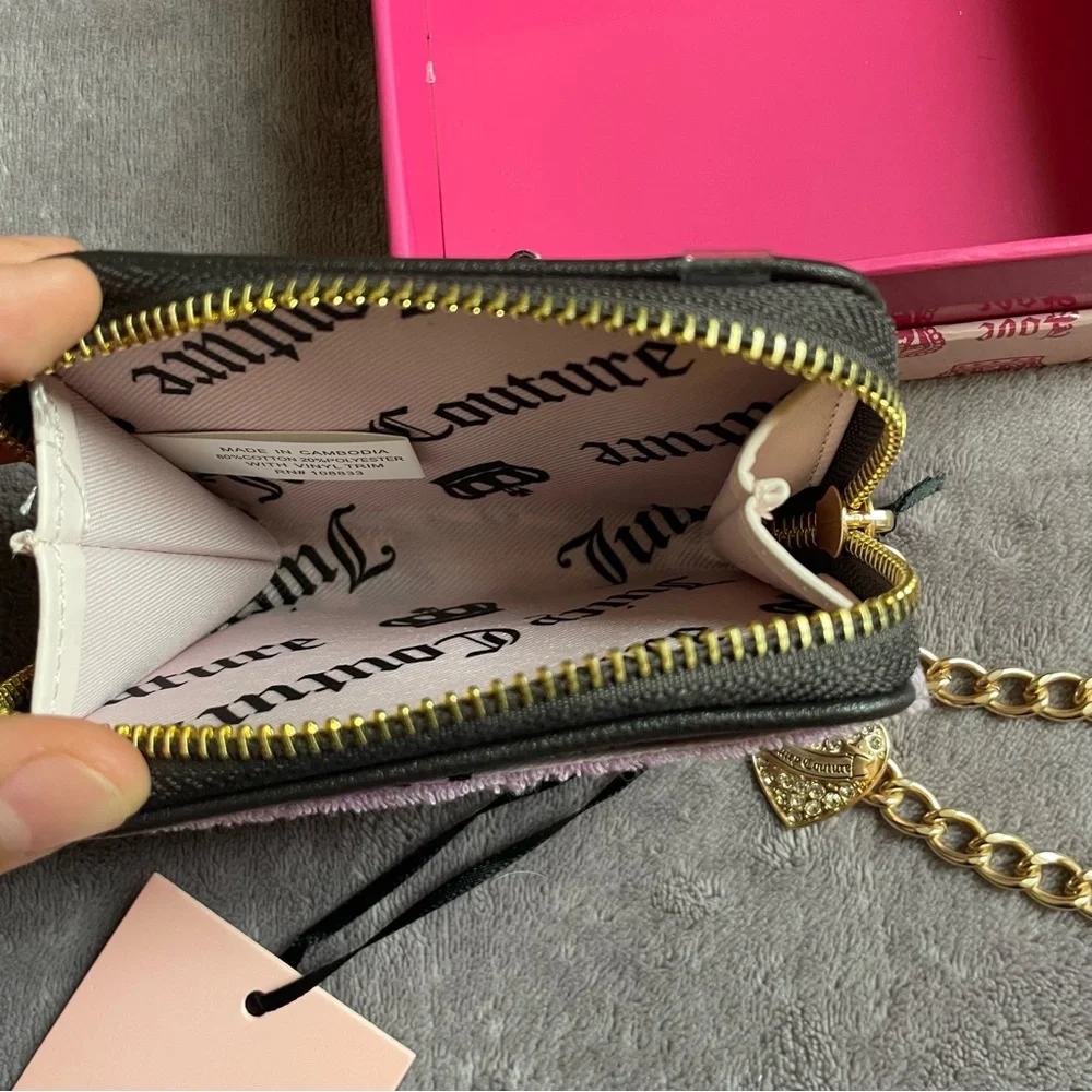 Juicy Couture Wallet Gold Chain Wristlet - Picture 4 of 5